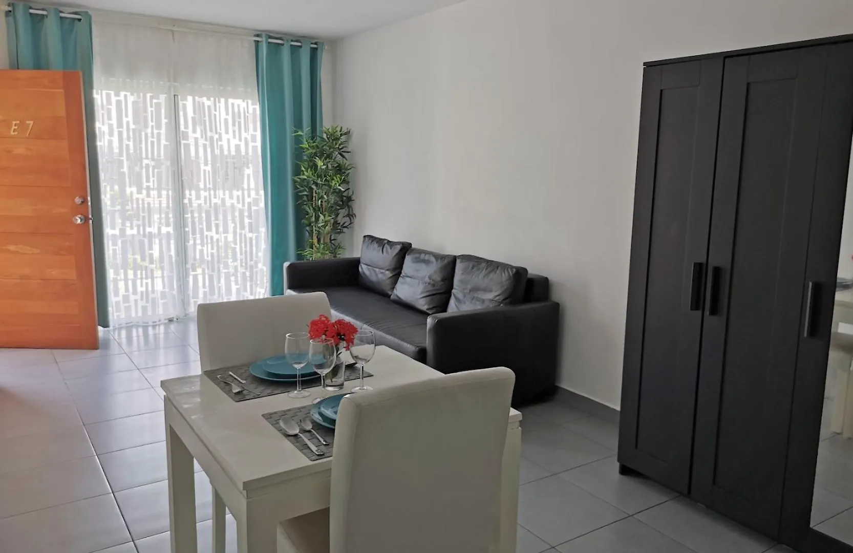 Serenara Studios Playa Los Corales بونتا كانا