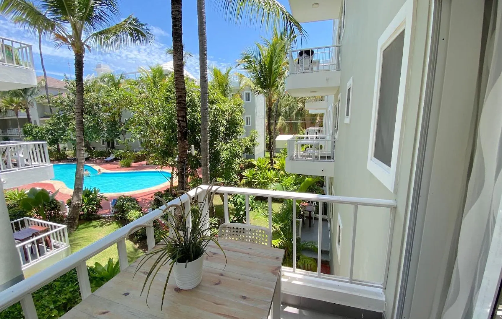 Serenara Studios Playa Los Corales Punta Cana Hotel