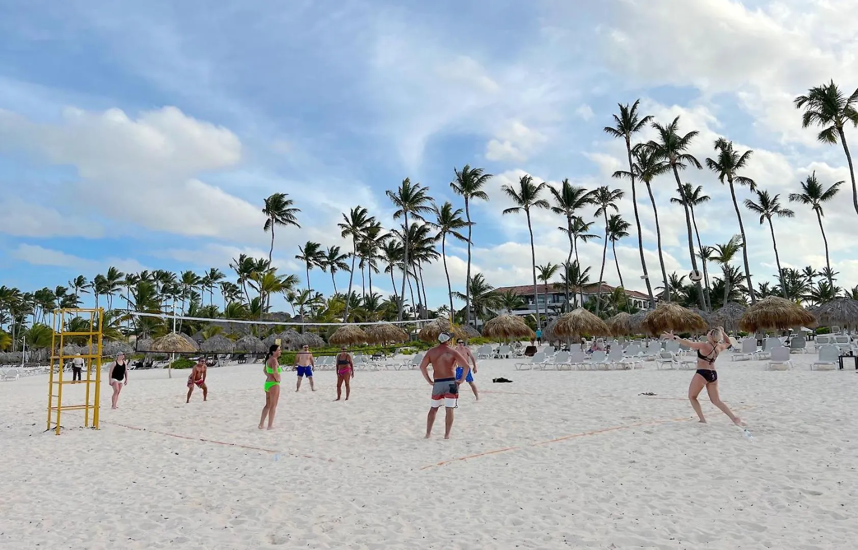 Serenara Studios Playa Los Corales بونتا كانا 5*,
