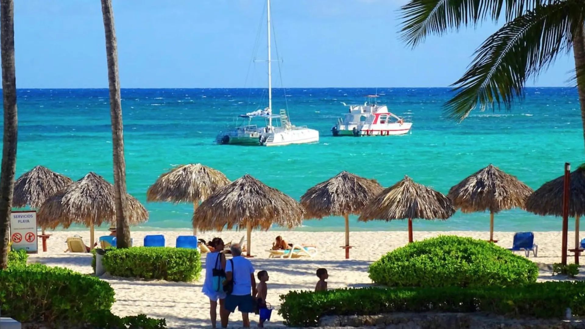 Serenara Studios Playa Los Corales بونتا كانا فندق